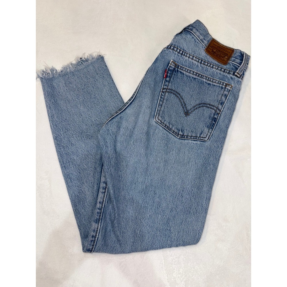 Levis Premium Wedgie Straight Jeans Light Wash Raw Hem Size 27